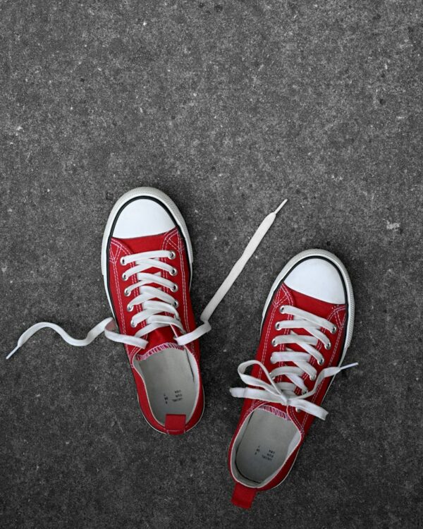 Baskets rouges en toile